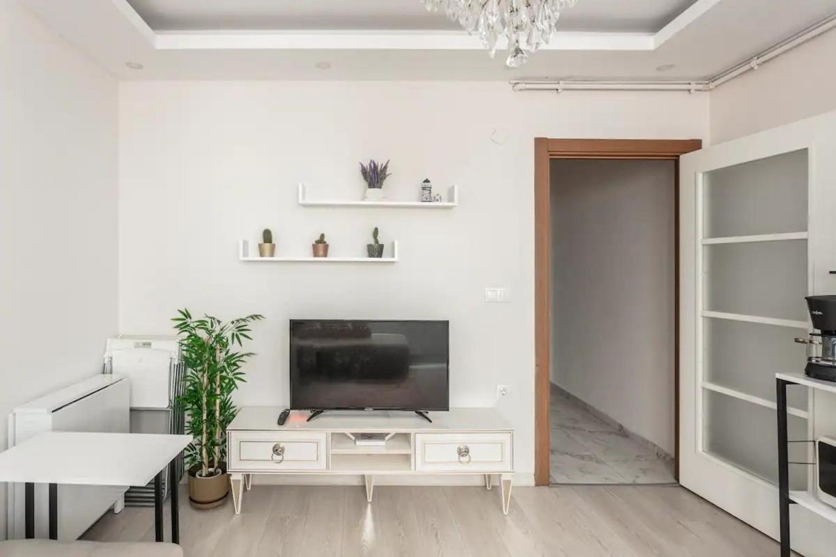 Istanbul'Un Merkezinde Cevahir Avm Karsisi 1+1 Yeni Ev ภายนอก รูปภาพ